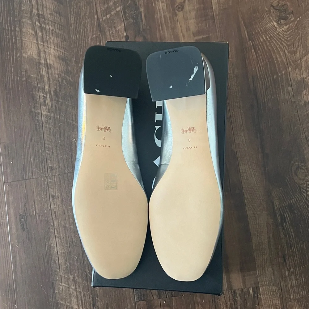 COACH
Women's Ava Ballet
Block-Heel Pumps new size 8 NIB - Picture 4 of 5